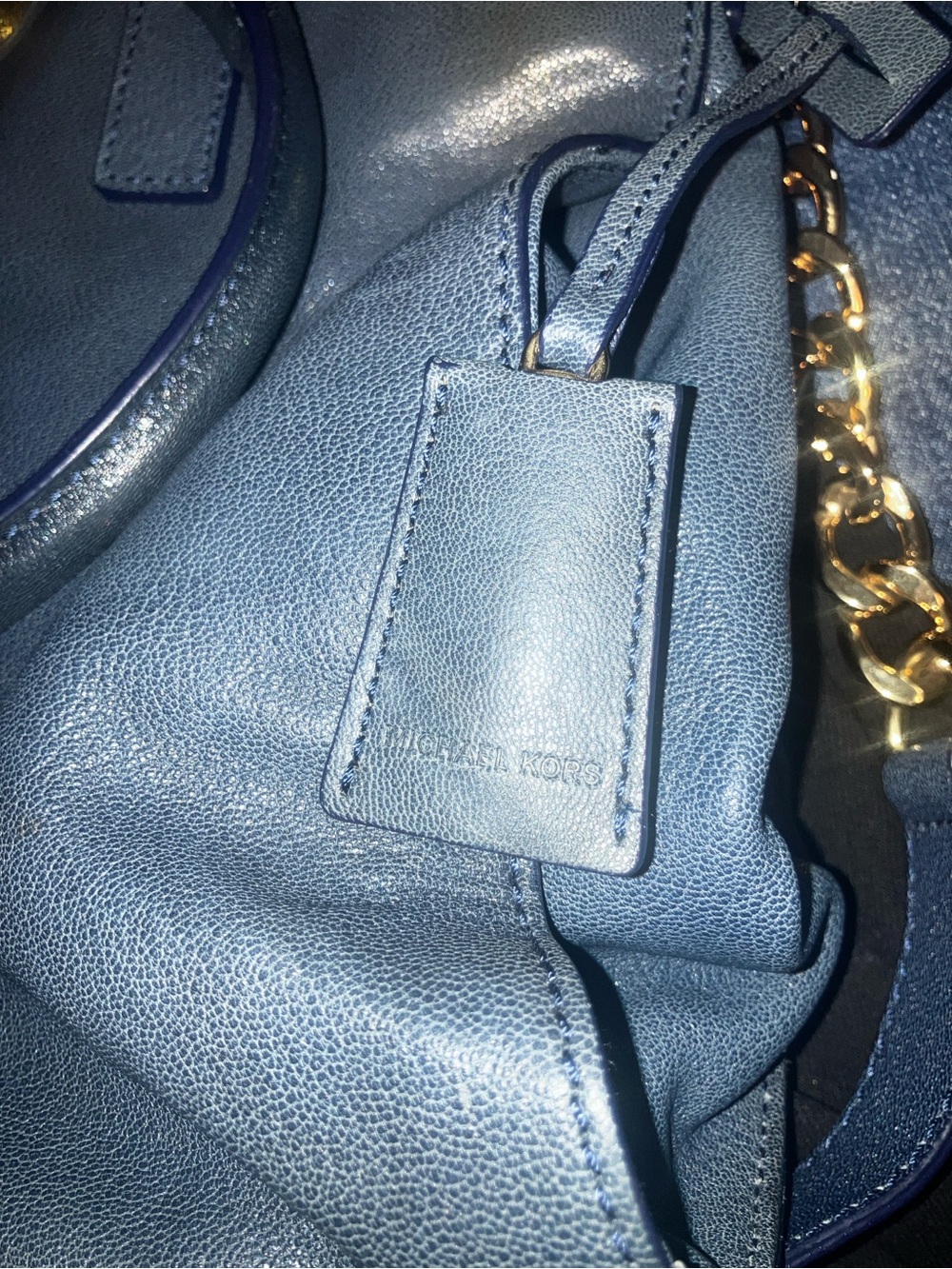Michael Kors Hamilton Navy Blue Leather Shoulder Tote with Gold MK Lock - Picture 2 of 5